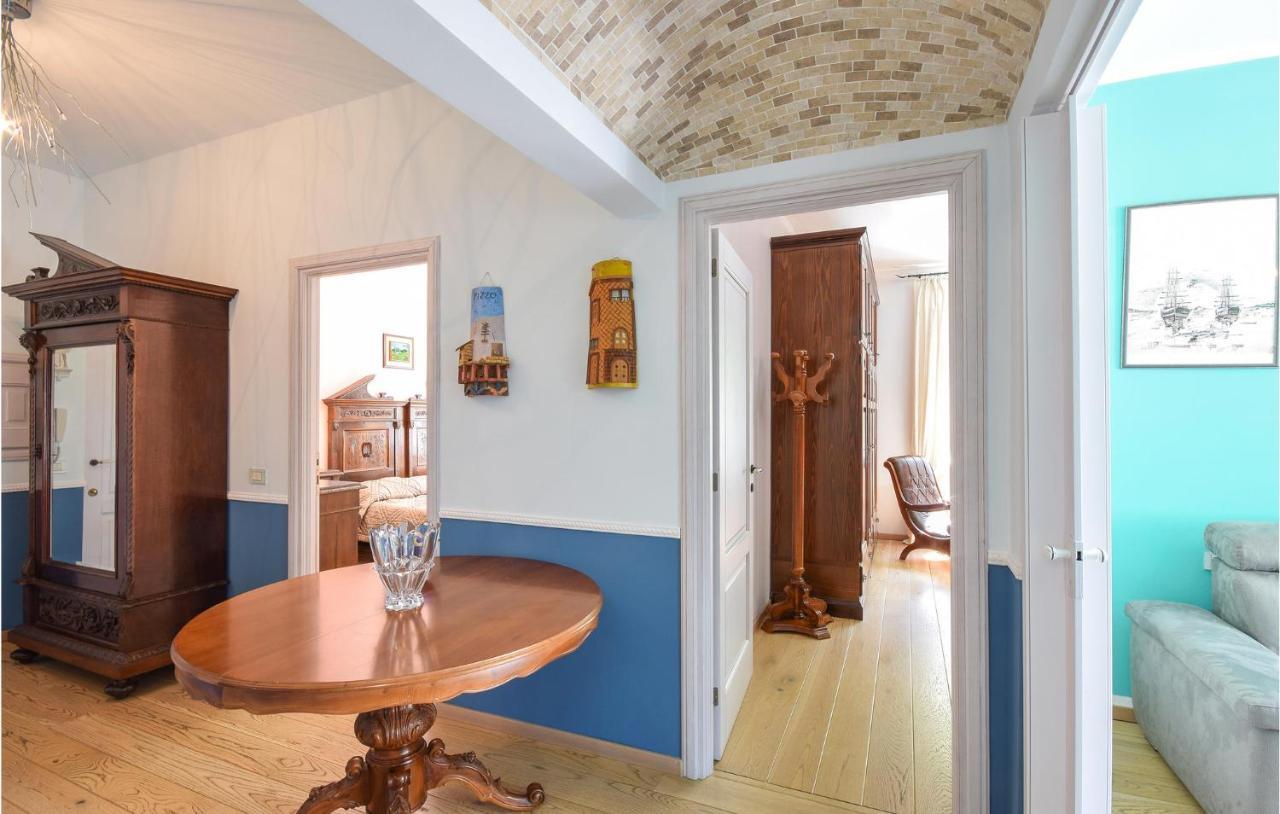 Apartamento 3 Bedroom Amazing In